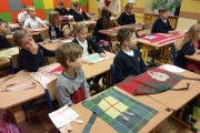 290
